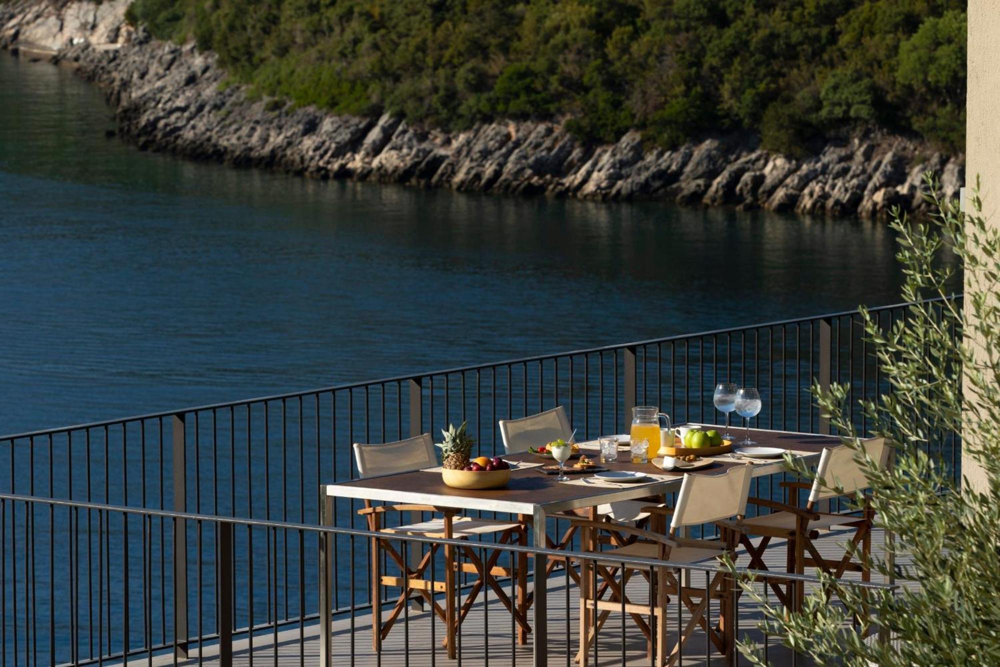 Villa Kalamos - Modern Villa In Sivota Bay With Direct Access To Sea Buitenkant foto