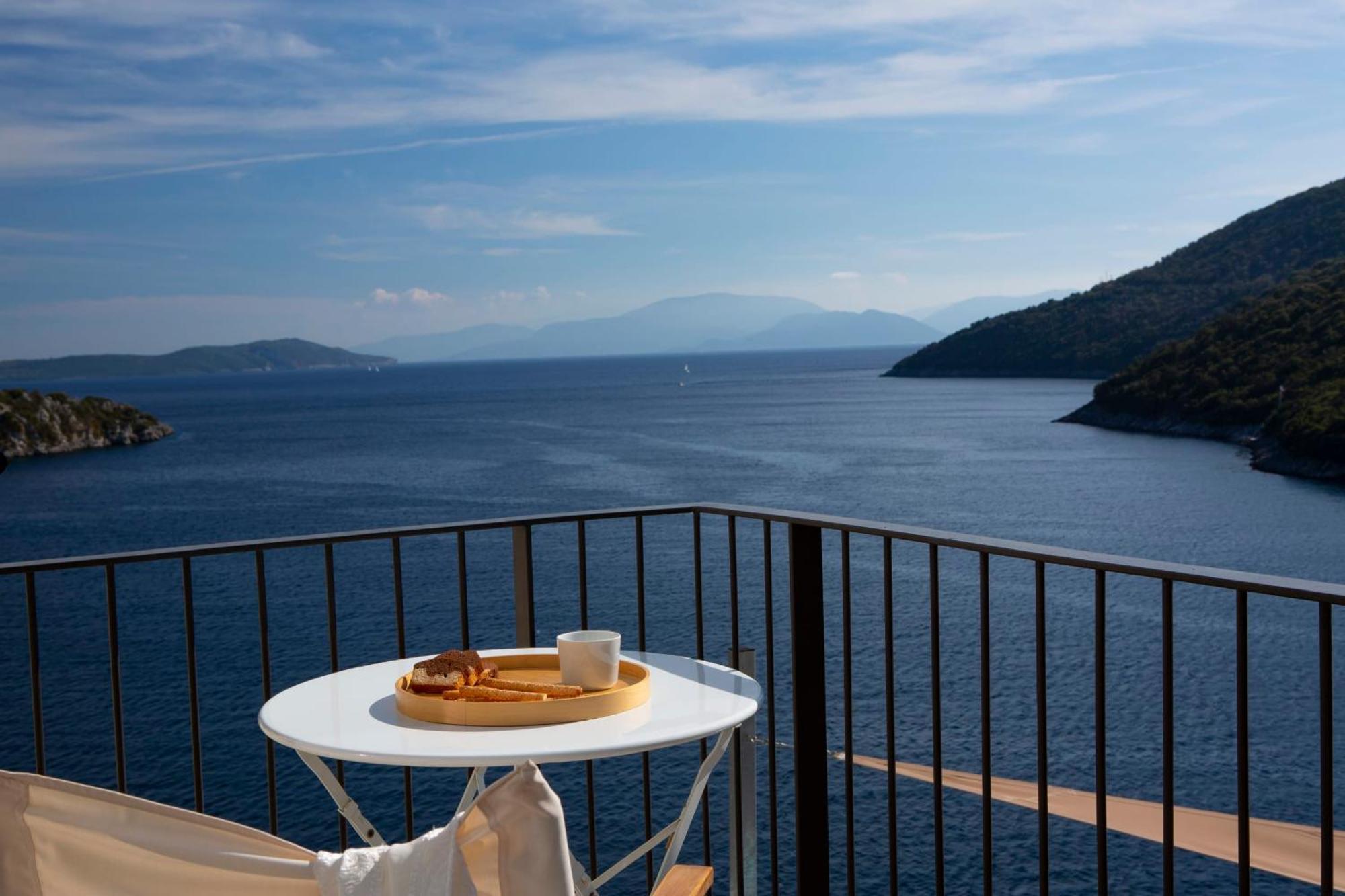 Villa Kalamos - Modern Villa In Sivota Bay With Direct Access To Sea Buitenkant foto